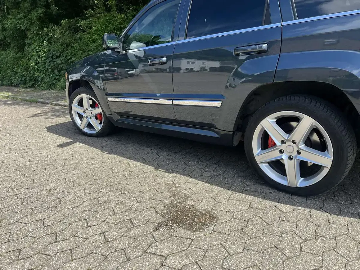 Gebraucht Jeep Cherokee SRT 426 PS (313 kW) 2009 SUV