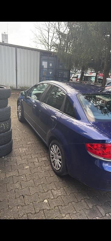 Gebraucht Fiat Linea 120 PS (88 kW) 2009 Blau Limousine