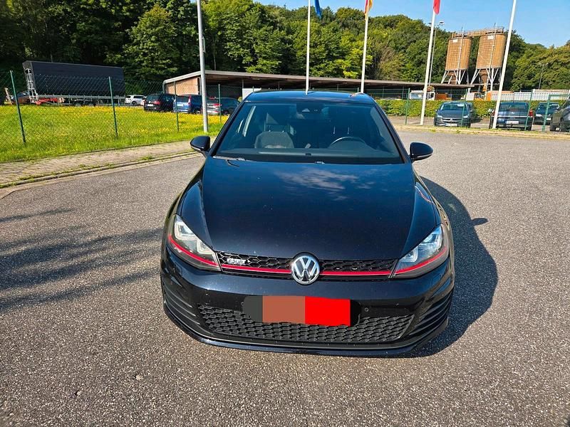 Schwarz Gebraucht 2013 VW Golf VII GTI Kleinwagen | 11.600 € (Guter Preis) - Bild 1/4