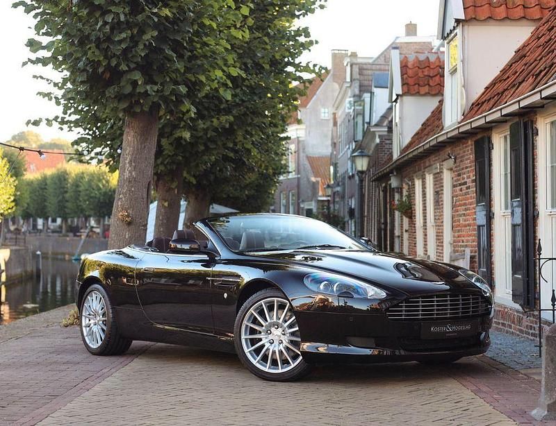Braun Gebraucht 2009 Aston Martin DB9 Cabrio | 69.950 € (Etwas zu teuer) - Bild 1/4