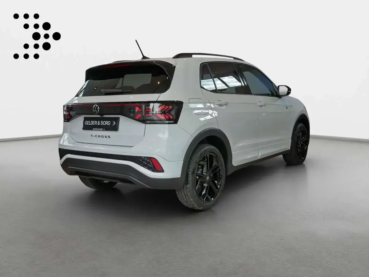 Neu VW T-Cross R-line 116 PS (85 kW) 2026 Pure white SUV