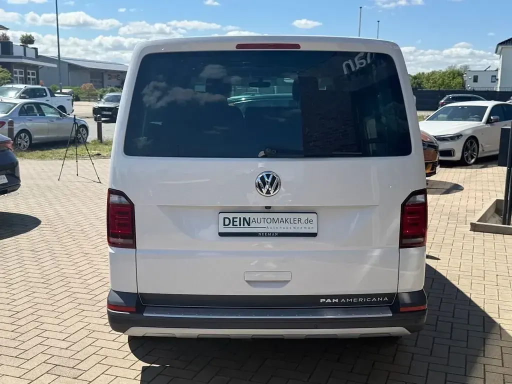 Gebraucht VW Multivan PanAmericana 204 PS (150 kW) 2017 Weiß Van / Kleinbus