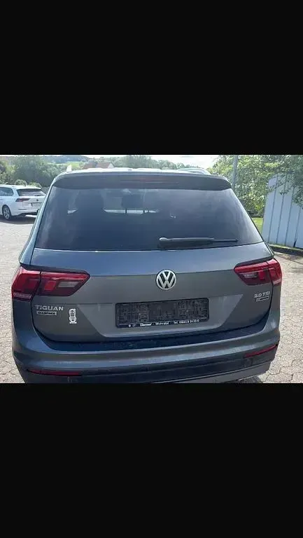 Gebraucht VW Tiguan Allspace 179 PS (131 kW) 2018 Grau SUV