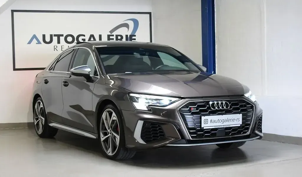 Gebraucht Audi S3 Sport 310 PS (228 kW) 2022 Braun Limousine