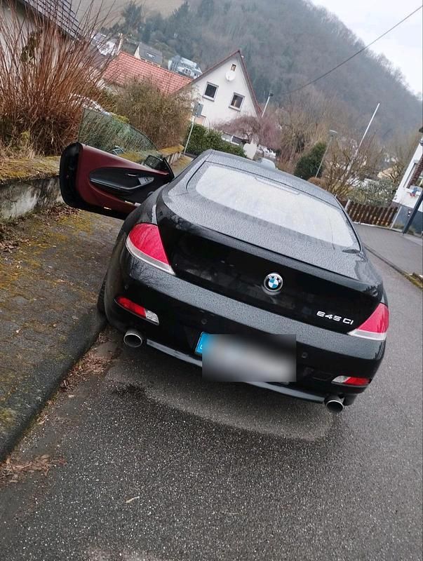 Schwarz Gebraucht 2004 BMW 645 Coupé | 10.750 € (Fairer Preis) - Bild 1/4