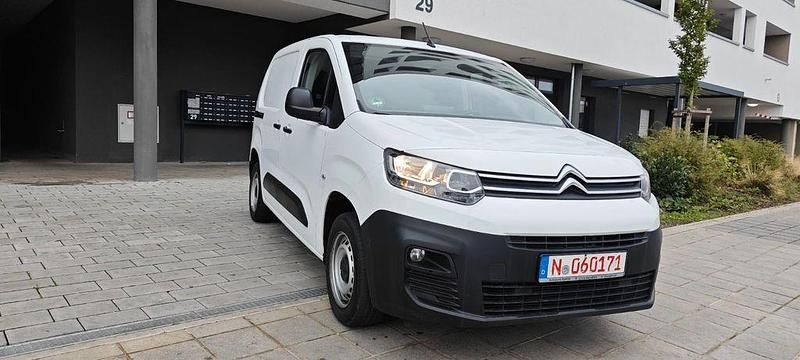 Weiß Gebraucht 2019 Citroën Berlingo Van / Kleinbus | 7.500 € (Superpreis) - Bild 1/4