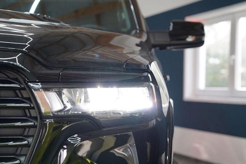 Neu Dodge Ram 420 PS (308 kW) 2025 Schwarz Pickup