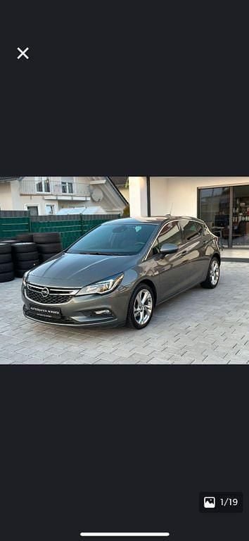 Gebraucht Opel Astra 110 PS (80 kW) 2017 Schwarz Limousine
