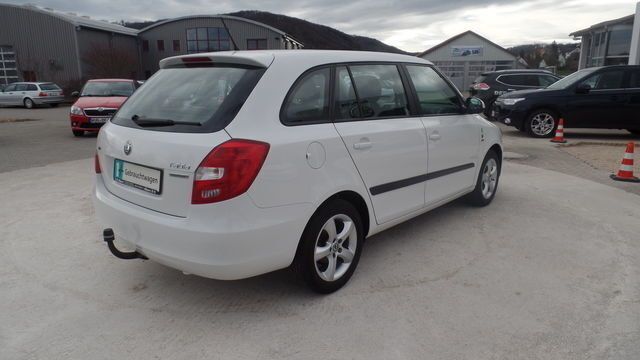 Gebraucht Skoda Fabia GreenLine 75 PS (55 kW) 2011 Weiß Kombi