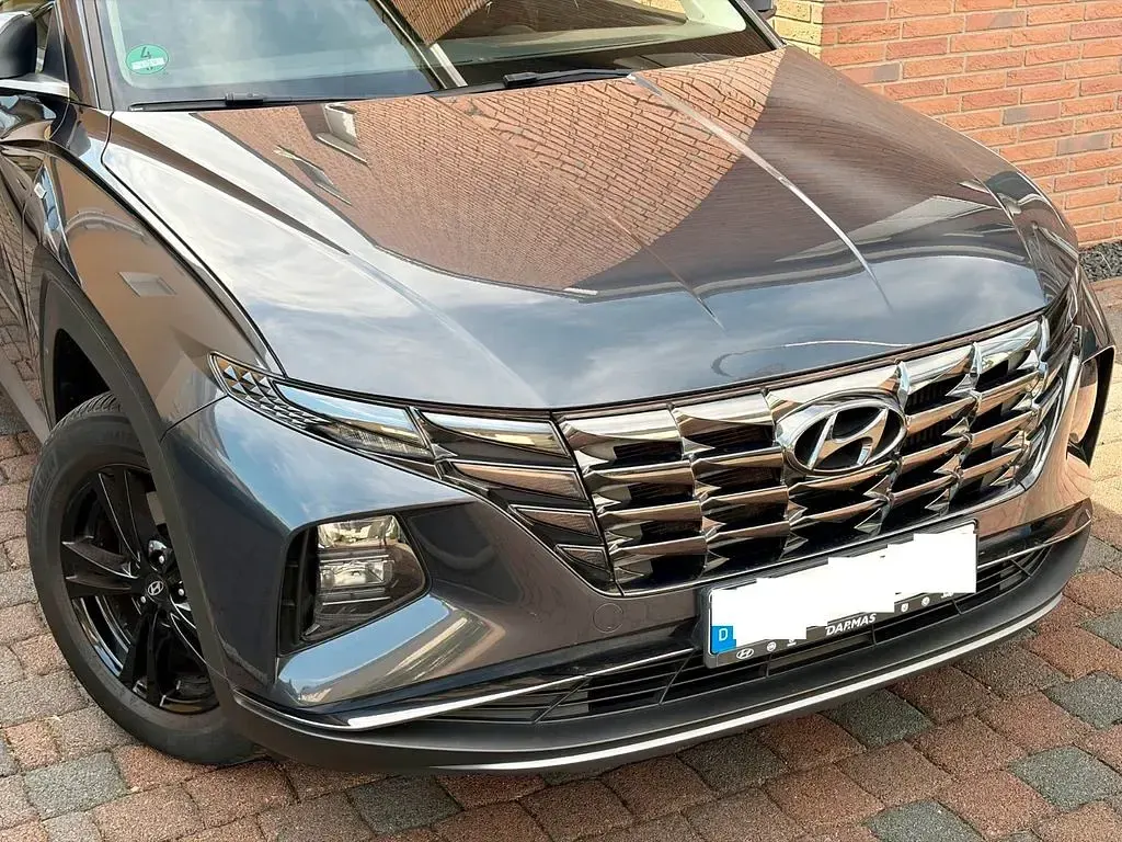 Gebraucht Hyundai Tucson Select 136 PS (100 kW) 2020 Grau SUV