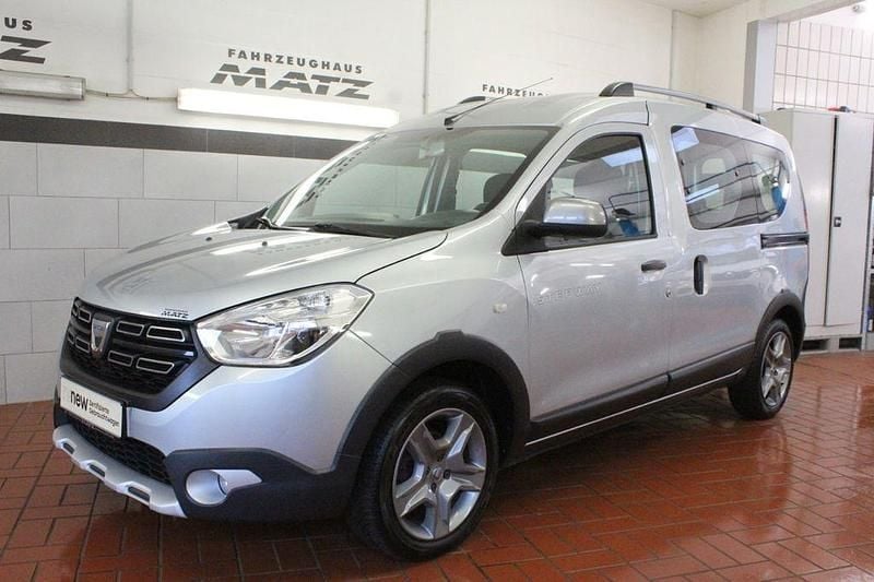 Gebraucht Dacia Dokker Stepway 102 PS (75 kW) 2019 Grau Van / Kleinbus