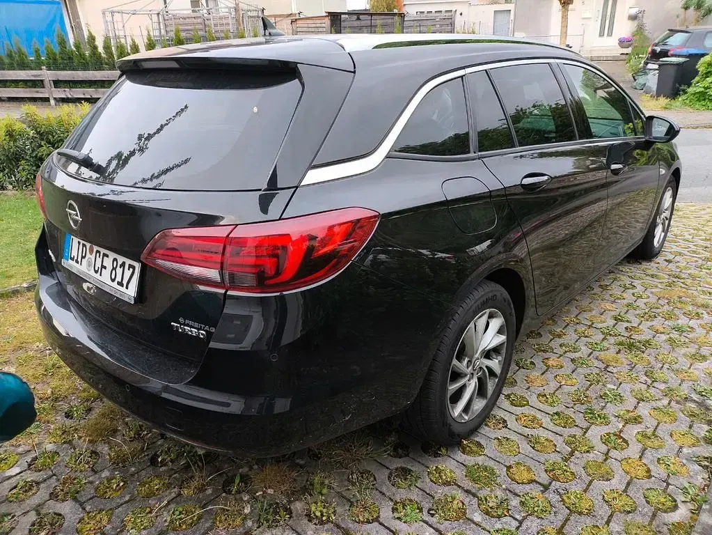 Gebraucht Opel Astra Innovation 150 PS (110 kW) 2019 Schwarz Kombi