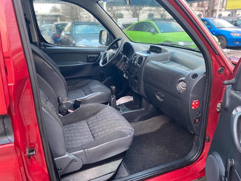 Gebraucht Citroën Berlingo 75 PS (55 kW) 2006 Rot Van / Kleinbus