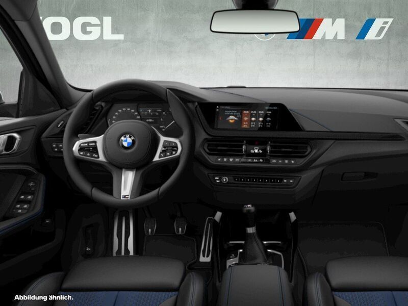 Gebraucht BMW 118 Performance 136 PS (100 kW) 2021 Alpinweiß uni Kleinwagen