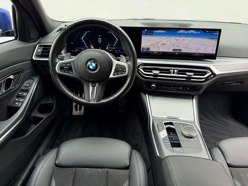 Gebraucht BMW 330 Performance 245 PS (180 kW) 2022 Blau Limousine