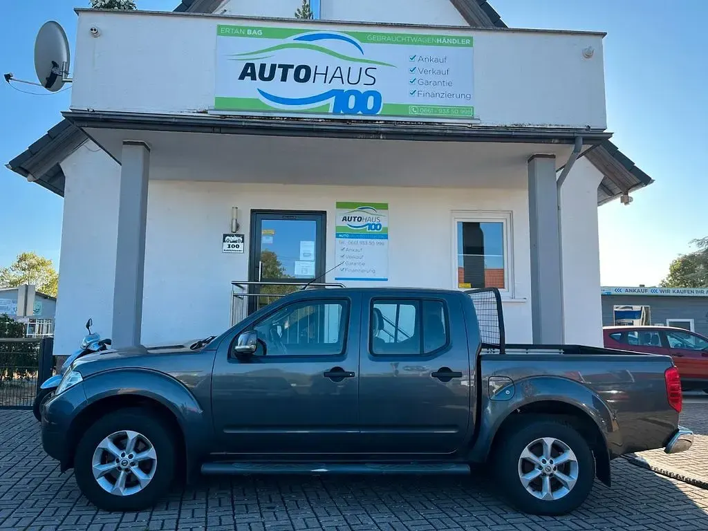 Gebraucht Nissan Navara SE 190 PS (139 kW) 2013 Grau Pickup