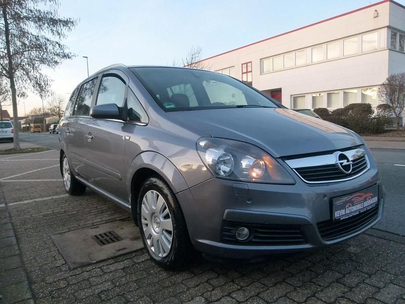 Gebraucht Opel Zafira 94 PS (69 kW) 2008 Grau Van / Kleinbus