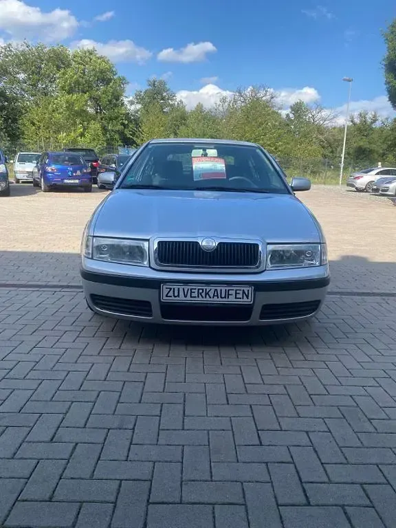 Gebraucht Skoda Octavia Tour 102 PS (75 kW) 2005 Grau Limousine