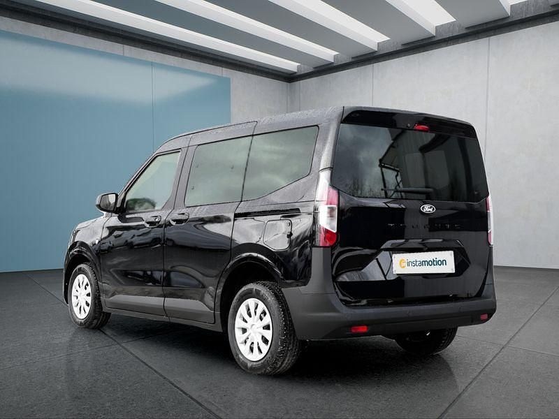 Neu Ford Tourneo Courier 125 PS (91 kW) 2025 Schwarz Van / Kleinbus