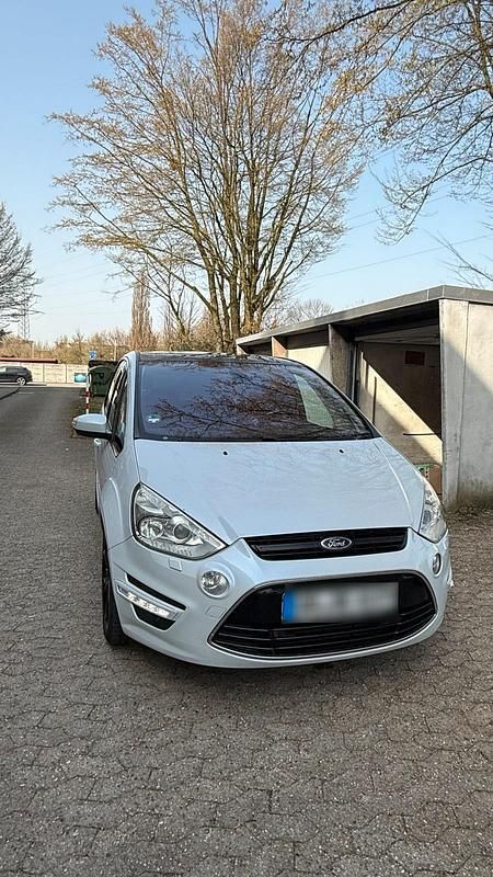 Gebraucht Ford S-MAX S 200 PS (147 kW) 2012 Weiß Van / Kleinbus