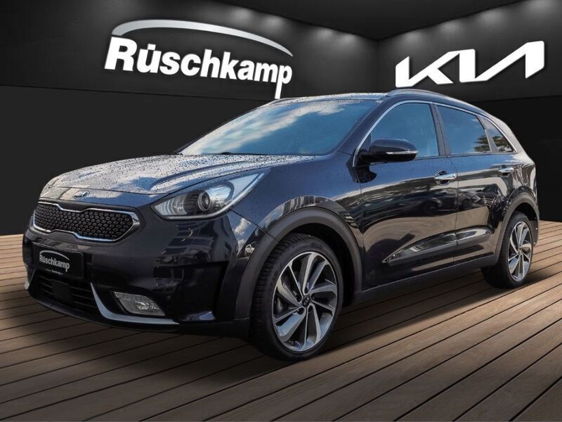 Gravity blau met. Gebraucht 2017 Kia Niro Spirit SUV | 15.990 € (Guter Preis) - Bild 1/4