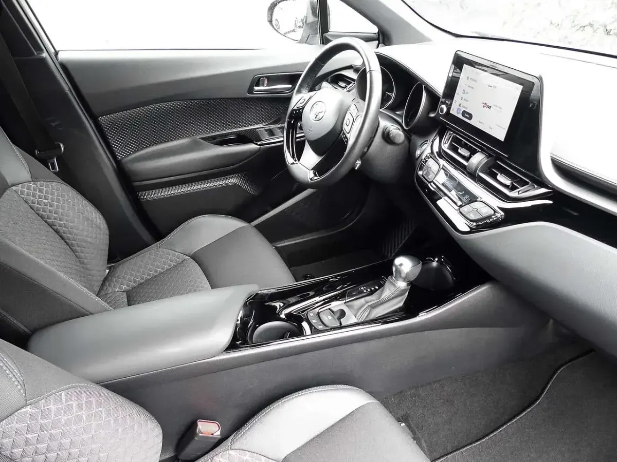 Gebraucht Toyota C-HR Team 184 PS (135 kW) 2022 Blau SUV