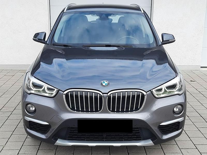 Gebraucht BMW X1 xLine 150 PS (110 kW) 2016 Mineralgrau SUV