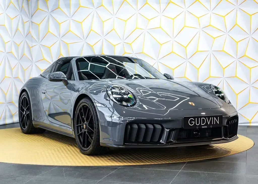 Neu Porsche 911 Carrera 4 GTS Targa 541 PS (397 kW) 2026 Grau Cabrio