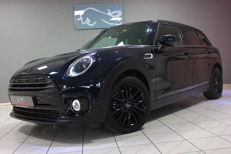 Enigamtic black met Gebraucht 2022 Mini One D Clubman Kombi | 23.500 € (Teuer) - Bild 1/4