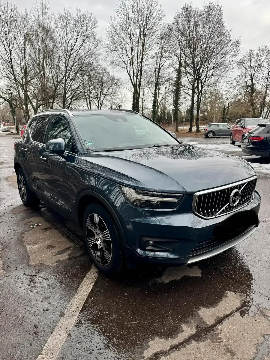 Gebraucht Volvo XC40 Inscription 163 PS (119 kW) 2020 Blau SUV