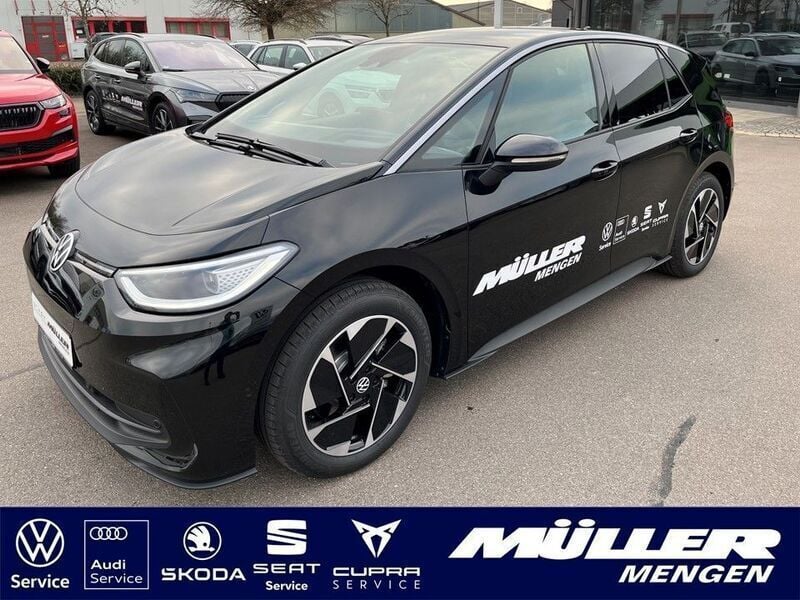 Grenadillschwarz metallic Gebraucht 2024 VW ID.3 Pro Kleinwagen | 38.990 € (Teuer) - Bild 1/4