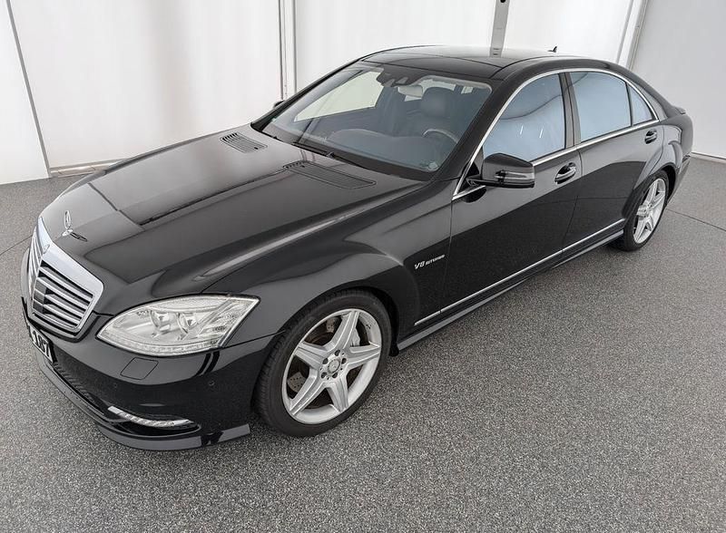 Schwarz Gebraucht 2012 Mercedes S500 Limousine | 23.500 € (Teuer) - Bild 1/4