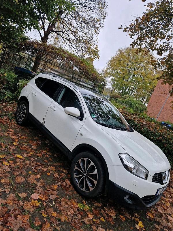 Gebraucht Nissan Qashqai +2 141 PS (103 kW) 2010 Weiß SUV