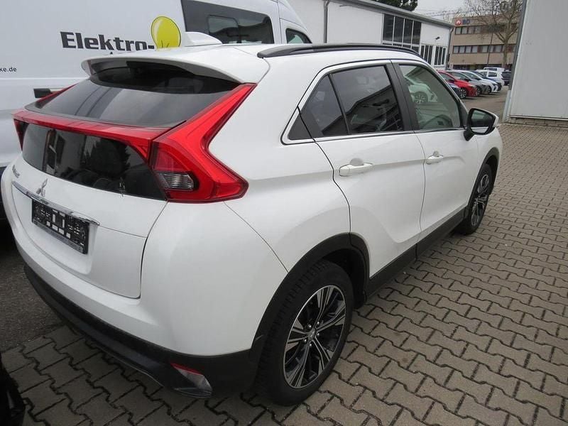 Gebraucht Mitsubishi Eclipse Cross Spirit 163 PS (119 kW) 2021 Andenweiss (s) SUV