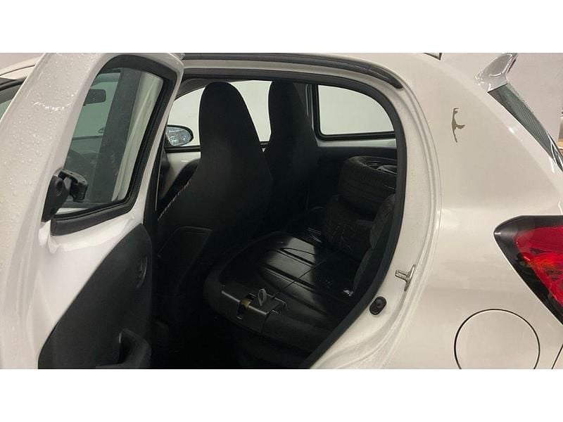 Gebraucht Citroën C1 Feel 72 PS (52 kW) 2018 Weiß Kleinwagen