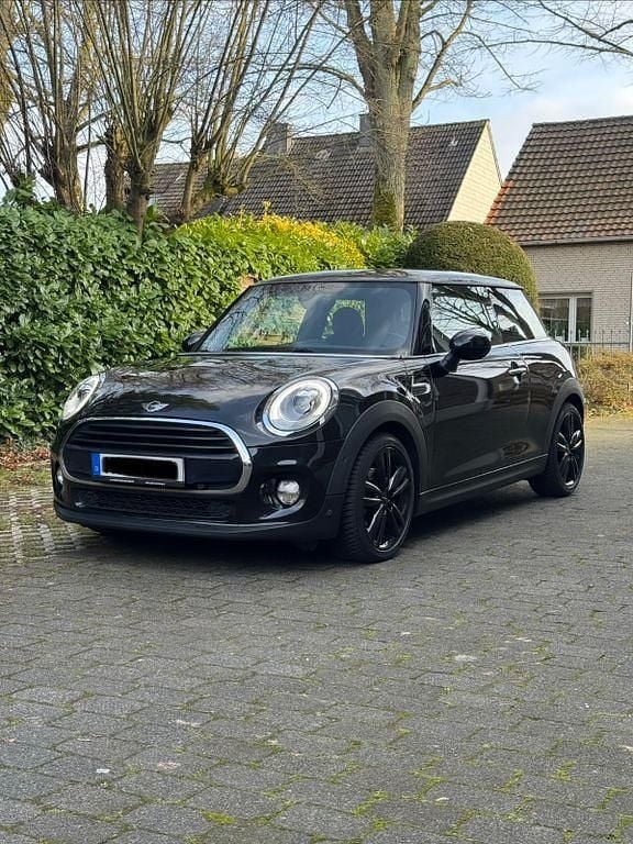 Gebraucht Mini Cooper Chili 136 PS (100 kW) 2017 Schwarz Kleinwagen