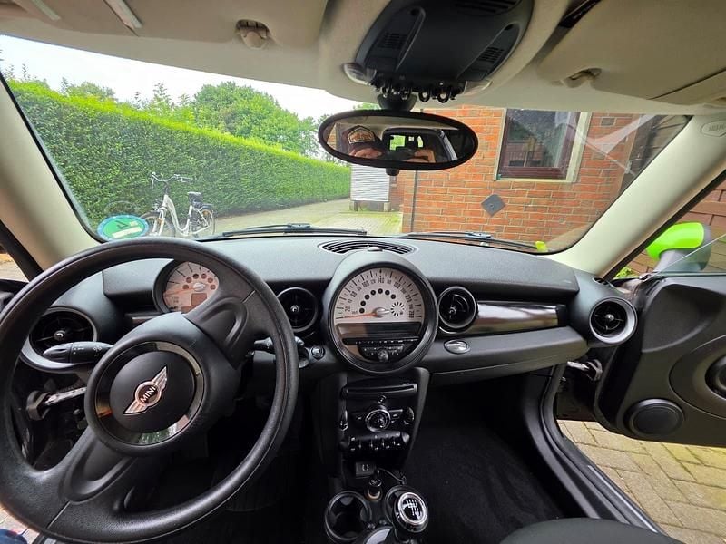 Second-hand Mini ONE 2013 Negru Hatchback