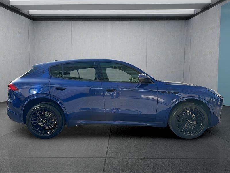 Neu Maserati Grecale 330 PS (242 kW) 2026 Blau SUV
