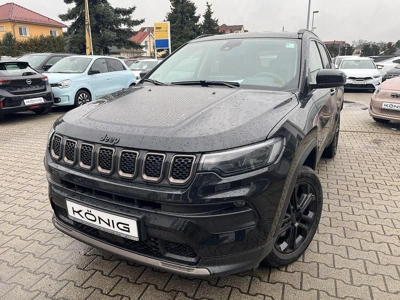 Gebraucht Jeep Compass 239 PS (175 kW) 2022 Schwarz SUV