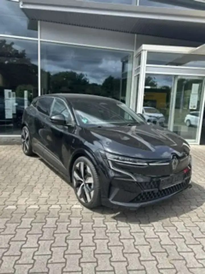 Gebraucht Renault Mégane Techno 160 kW (218 PS) 2022 Blackpearlschwarz Kleinwagen