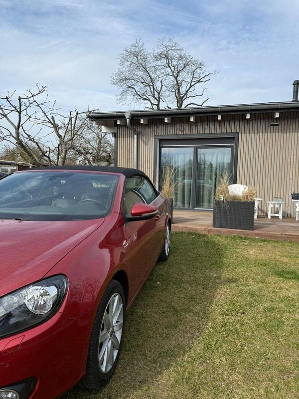 Gebraucht VW Golf Cabriolet 160 PS (117 kW) 2013 Rot Cabrio