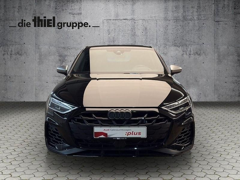 Gebraucht Audi S3 Ambiente 333 PS (244 kW) 2025 Schwarz Limousine