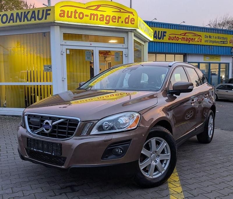 Terra bronze Gebraucht 2009 Volvo XC60 SUV | 8.450 € (Guter Preis) - Bild 1/4