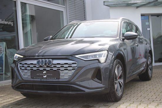 Gebraucht Audi Q8 e-tron Advanced 250 kW (340 PS) 2023 Magnetgrau SUV