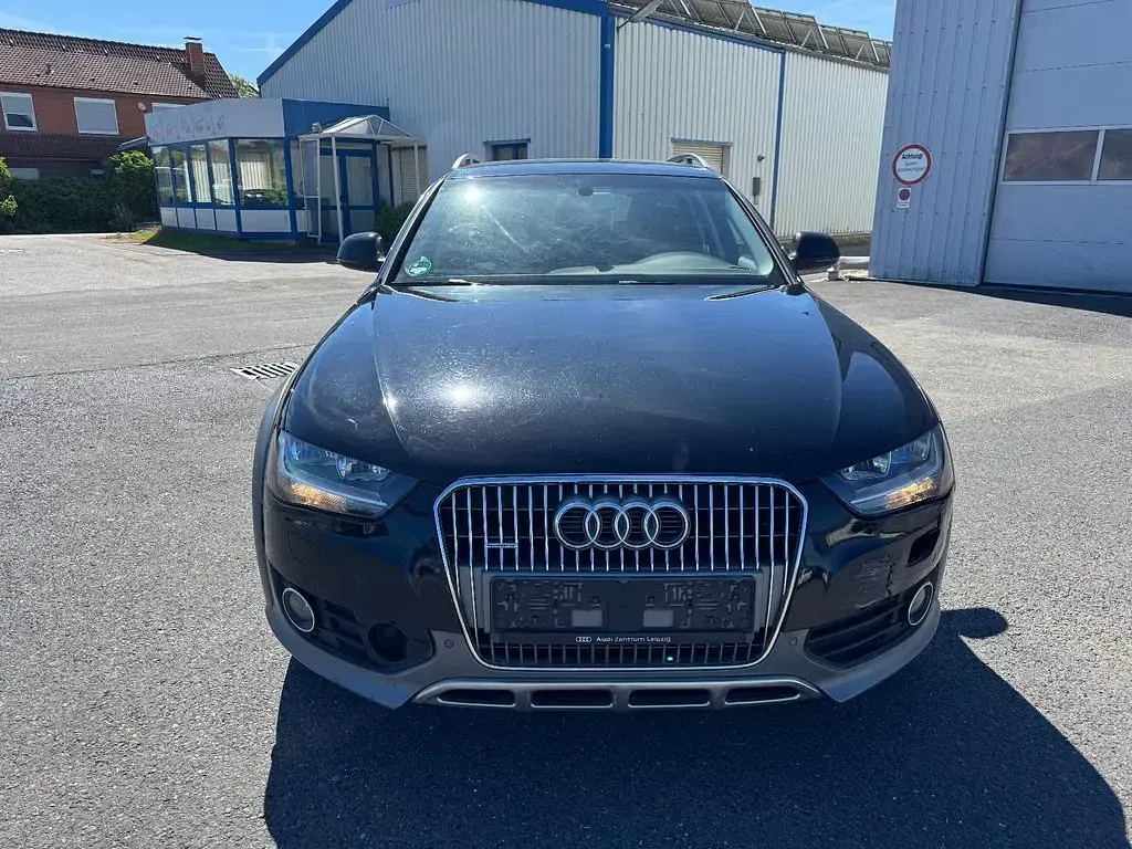 Gebraucht Audi A4 Allroad 190 PS (139 kW) 2016 Schwarz Kombi