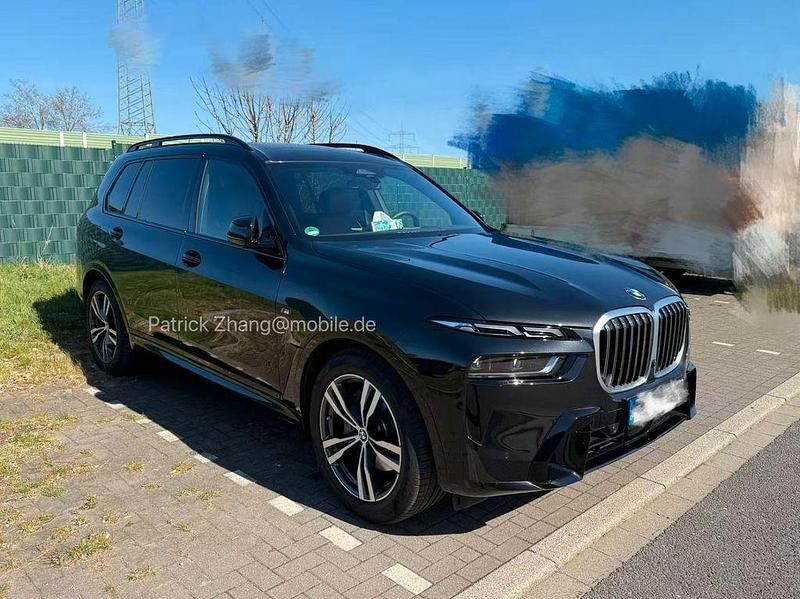 Gebraucht BMW X7 Efficient Dynamics 352 PS (258 kW) 2025 Schwarz SUV