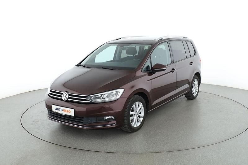 Rot Gebraucht 2018 VW Touran Sound Van / Kleinbus | 19.620 € (Superpreis) - Bild 1/3