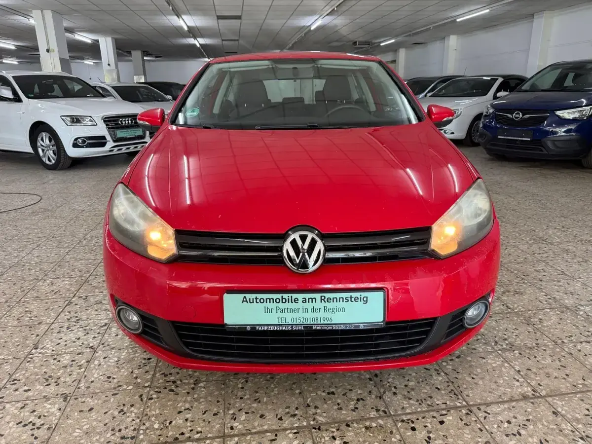 Gebraucht VW Golf VI 80 PS (58 kW) 2009 Rot Kleinwagen