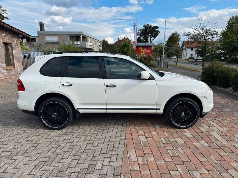 Gebraucht Porsche Cayenne Basis 290 PS (213 kW) 2008 Weiß SUV
