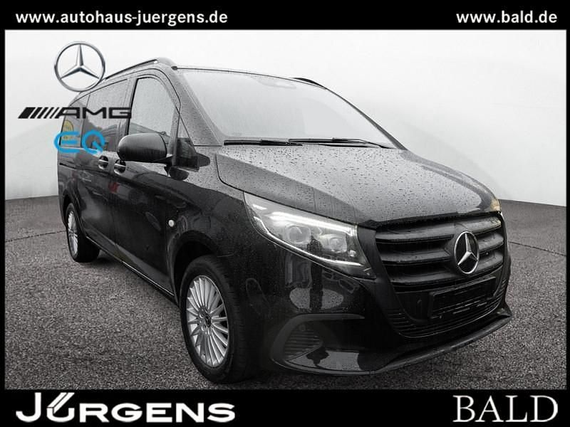 Schwarz obsidianschwarz metall Gebraucht 2024 Mercedes Vito Van / Kleinbus | 49.240 € - Bild 1/4